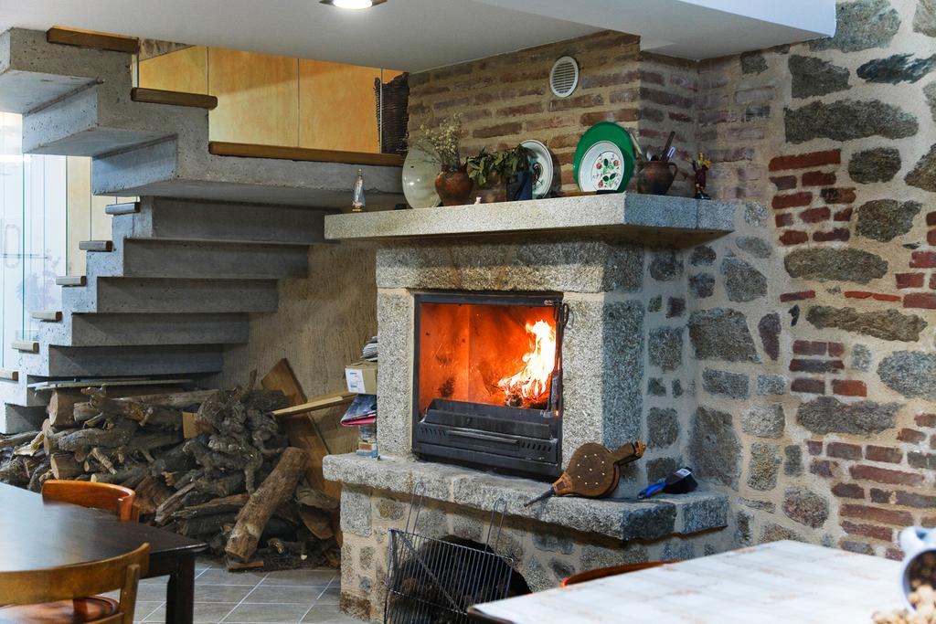 El Rincon Del Tarabilla Guest House Фермосейе Екстериор снимка